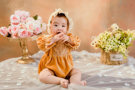 代怀包生男孩医院宝宝拉不出大便